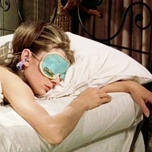 Πόσες ώρες ύπνου ανά ηλικία χρειαζόμαστε; Από 3 μηνών έως 65+ ετών ιδού το πρόγραμμα ύπνου που πρέπει να κάνεις