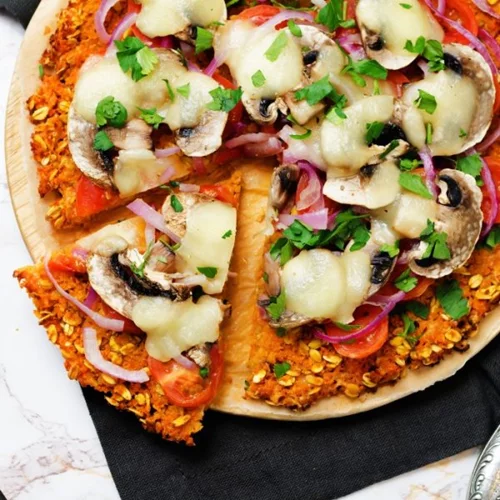 Ζύμη για πίτσα με βάση τη γλυκοπατάτα: Πώς φτιάχνουμε πίτσα από λαχανικά;