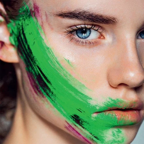 Tα κορυφαία τρικ ομορφιάς από τους celebrities! (έτσι… ξεπρήζονται τα μάτια της Jennifer Aniston!)