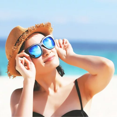 Ποια είναι τα συμπτώματα της θερμοπληξίας – και οι πρώτες βοήθειες που μπορείς να προσφέρεις