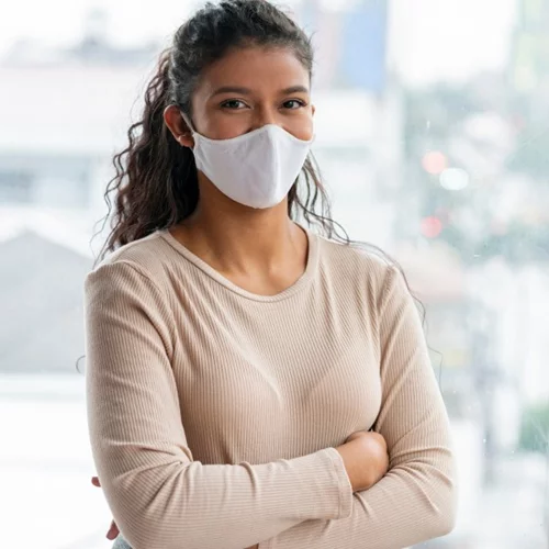 Ο εύκολος τρόπος να αυξήσετε κατά 80% την προστασία από τα σωματίδια του κορονοϊού