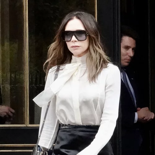 Victoria Beckham | Η παλαιότερη (και ατυχής) στιλιστική επιλογή της που τη στοιχειώνει μέχρι σήμερα