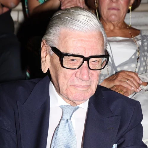 Ζάχος Χατζηφωτίου | Δείτε την όμορφη εγγονή του, Δωροθέα Πασχαλίδου, που κάνει πετυχημένη καριέρα στο Hollywood