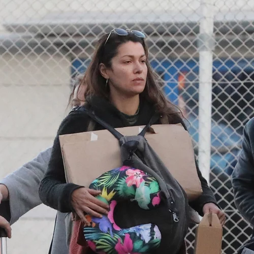 Κλέλια Ρένεση | "Καμιά γυναίκα δε γιορτάζει. Θρηνούμε όλες."