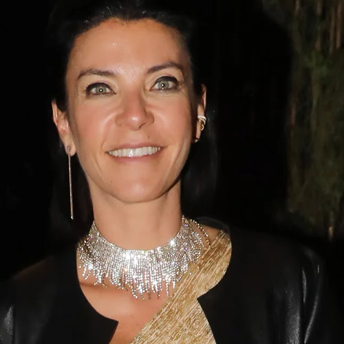 Μαρίνα Βερνίκου | Για ψώνια με την πανύψηλη κόρη της Ντεμήλια