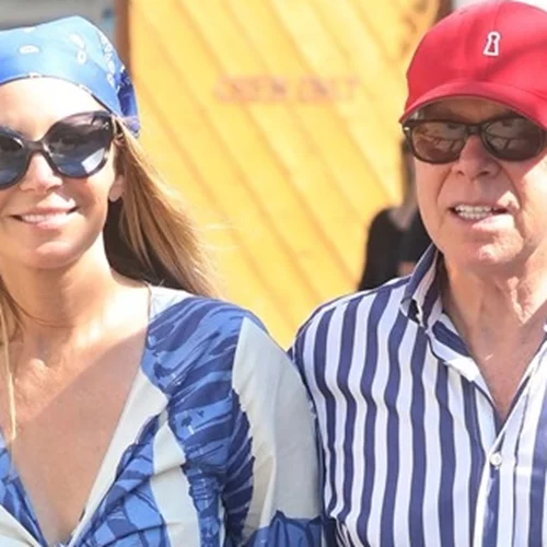 Tommy Hilfiger | Στη Μύκονο για διακοπές με την σύζυγό του, Dee Ocleppo