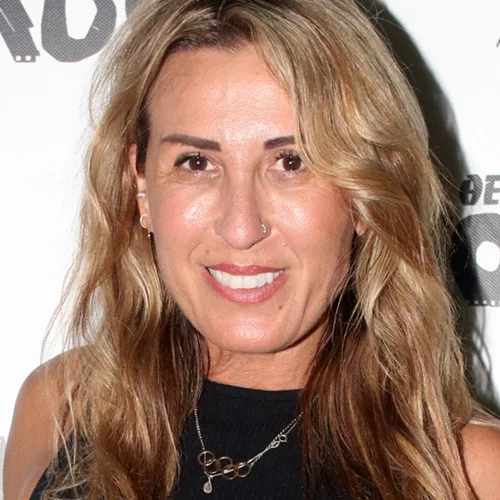 Πηγή Δεβετζή | "Πήγα να δοκιμάσω κάποια στιγμή τον γάμο, απέτυχα, είναι το μεγαλύτερο λάθος που έχω κάνει..."