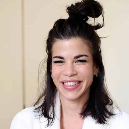 Δάφνη Καραβοκύρη | H εμφάνιση που ζηλέψαμε - Φόρεσε το πιο ονειρεμένο top του καλοκαιριού