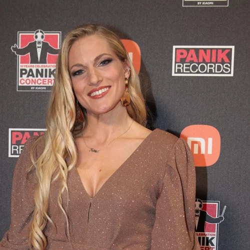 Σάρα Εσκενάζη | Η τρυφερή φωτογραφία με τον πατέρα της, Αλμπέρτο Εσκενάζη, στην πρεμιέρα της - 5 χρόνια μετά το Survivor