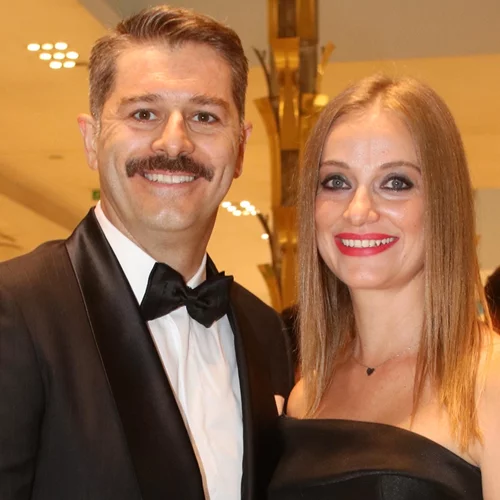 Λένα Δροσάκη - Αλέξανδρος Μπουρδούμης | Το "ζεστό" διαμέρισμα του πρώην ζευγαριού είναι μία ωδή στην κομψότητα και παράλληλα τον μινιμαλισμό