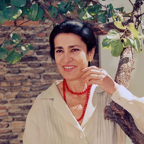 Ειρήνη Παππά: Η "τελευταία Καρυάτιδα"