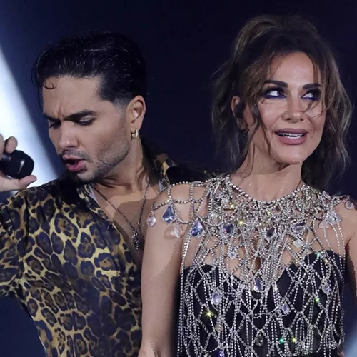 Ο Χρήστος Μάστορας απαντάει πρώτη φορά για το viral φιλί στη Δέσποινα Βανδή