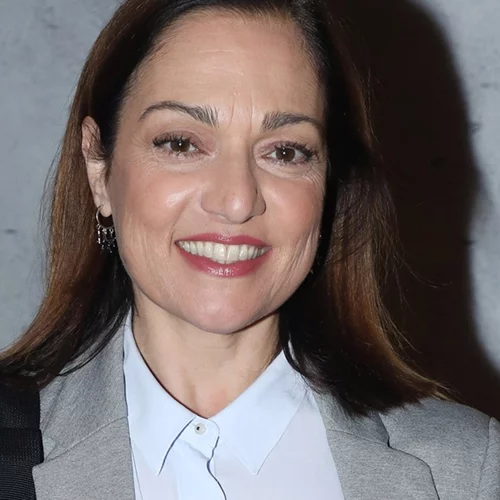 Ελένη Καρακάση | Η συγκινητική εξομολόγηση για την ολική υστερεκτομή - "Η μητρότητα δεν έκλεισε για εμένα"