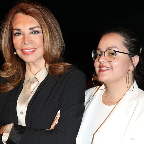 Μαριτίνα Ντενίση | Όλα όσα είπε η Μιμή Ντενίση για το bullying που υπέστη η κόρη της και τα κιλά που έχει χάσει