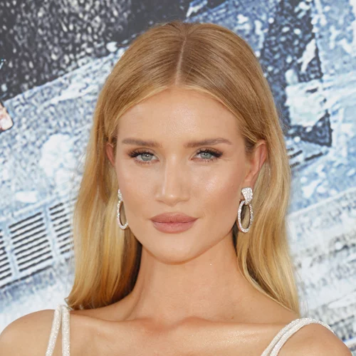 5 beauty κανόνες που ακολουθούν από νωρίς οι κοπέλες με αλαβάστρινη επιδερμίδα