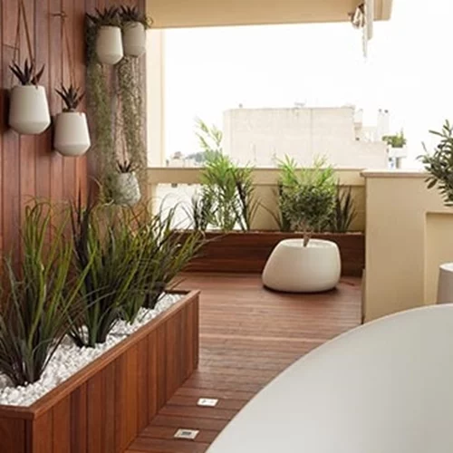 Ένα σύγχρονο διαμέρισμα στο Μετς είναι ο ορισμός του mix & match στο μίνιμαλ design - πώς συνδυάζεται το ρετρό με το μοντέρνο