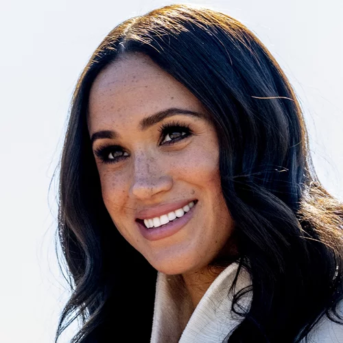Meghan Markle | Οι ευχές της βασιλικής οικογένειας για τα 41α γενέθλιά της