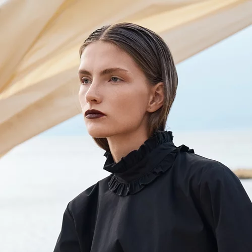 Play with Shadows  | Η συλλογή Ηaáls για A/W 23-24 παίζει με σκιές και αντιθέσεις