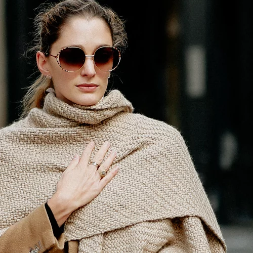 Αυτά τα κασκόλ δίνουν χαρακτήρα σε κάθε εμφάνιση