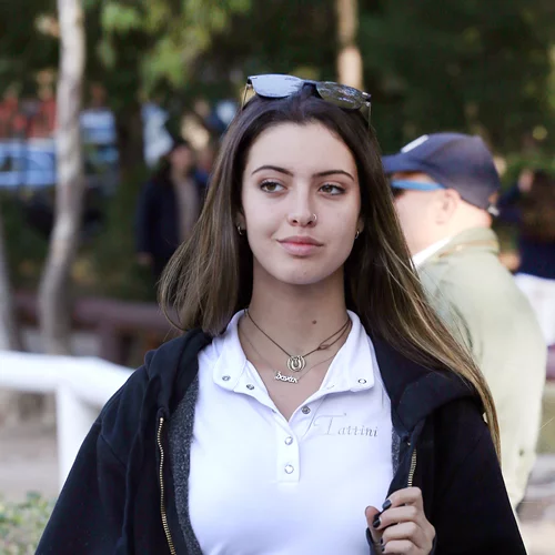 Δανάη Λιβιεράτου | 5+1 λόγοι που επιβεβαιώνουν ότι η 19χρονη έχει το star quality