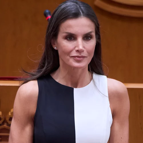 Το Mango φόρεμα της βασίλισσας Letizia είναι η καλύτερη επιλογή για κάθε καλοκαιρινή σου εκδήλωση