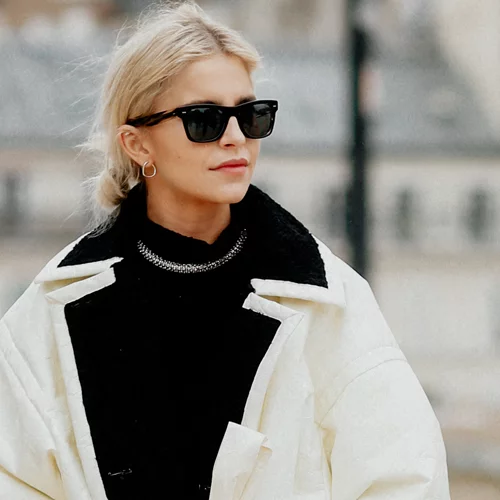 10 fashion Influencers με υπέρ-κομψά σύνολα που θα σε βοηθήσουν τις κρύες μέρες