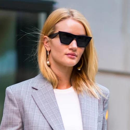 4 υπέροχα mini αρώματα που θα θέλεις να έχεις πάντα στην τσάντα σου