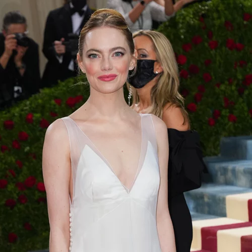 Η Emma Stone αφήνει το Μαλιμπού για μία πιο ήσυχη ζωή στο Όστιν του Τέξας