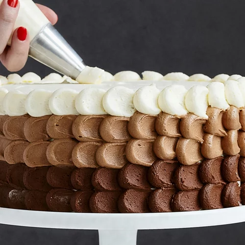 Εορτολόγιο: Ποιοι γιορτάζουν σήμερα 30 Ιανουαρίου