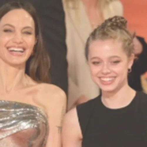 Angelina Jolie -Shiloh Pitt | Μαμά και κόρη ποζάρουν πιο χαλαρές από ποτέ στο ταξίδι τους στην Καμπότζη