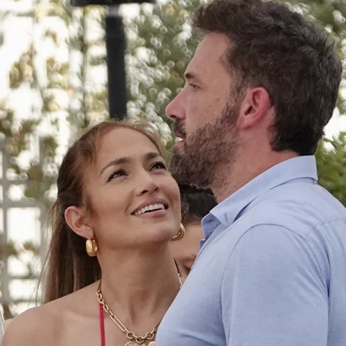 Γιατί η Jennifer Lopez άλλαξε το όνομά της μετά τον γάμο;