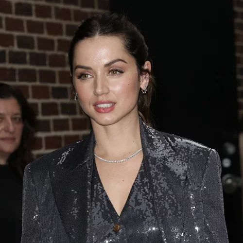 Paul Boukadakis | Όσα γνωρίζουμε για τον ελληνικής καταγωγής σύντροφο της Ana de Armas