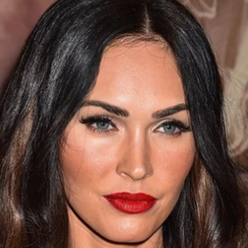 Η Megan Fox μιλάει για την απόφαση του 9χρονου γιου της να φοράει φορέματα