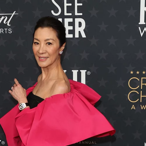 Η Μισέλ Γεό είναι 60 ετών και κανείς δεν το πιστεύει