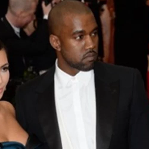 Kim Kardashian | Είναι κι επισήμως single