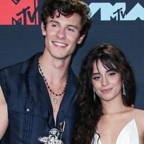 Camila Cabello και Shawn Mendes ξανά μαζί - Βίντεο με το φιλί τους στο Coachella