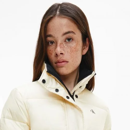 Ετοιμάζεσαι για χριστουγεννιάτικη απόδραση; | Τα looks που θα φορέσεις στο ταξίδι και τις εξορμήσεις σου