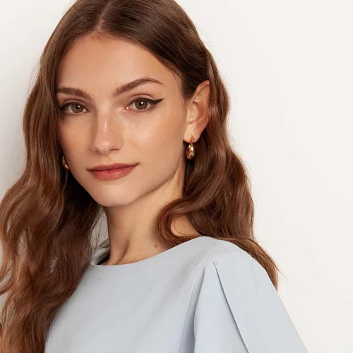 7+1 επιλογές για να ξεχωρίσεις ως καλεσμένη στα events της άνοιξης