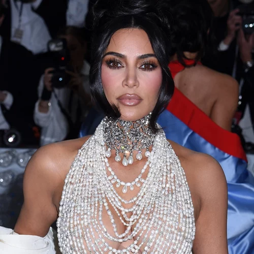 Kim Kardashian | Άφησε την κόρη της North να περιμένει στον δρόμο, όσο εκείνη ήταν στο Met Gala
