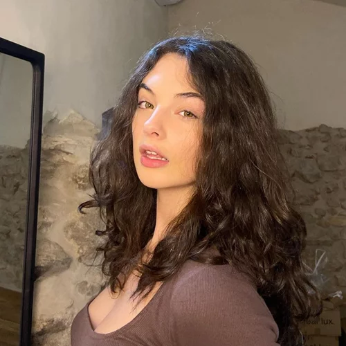 Deva Cassel | Η κόρη των Monica Bellucci και Vincent Cassel πρωταγωνιστεί στη νέα καμπάνια Dolce&Gabbana
