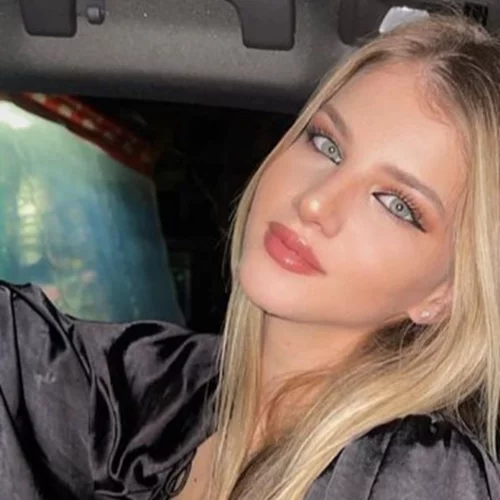 Άννα Μαρία Ίβιτς | Βόλτα στο κέντρο με τον πατέρα της Ίλια Ίβιτς