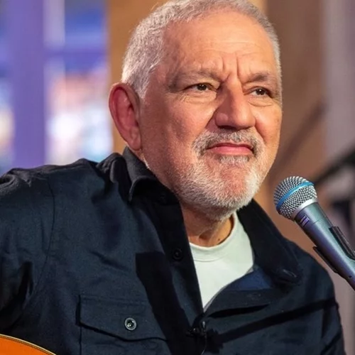 Ο Νίκος Πορτοκάλογλου ανέβασε την πιο τρυφερή φωτογραφία με τη 2χρονη εγγονή του