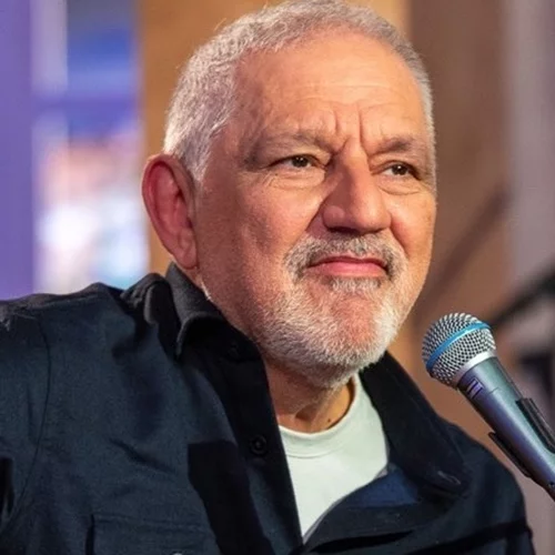 Ο Νίκος Πορτοκάλογλου σε μία υπέροχη φωτογραφία με τη γλυκύτατη σύζυγό του, Μαρίνα