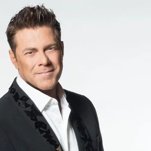 Wedding Bells  | Ο Χρήστος Χολίδης ντύνεται γαμπρός