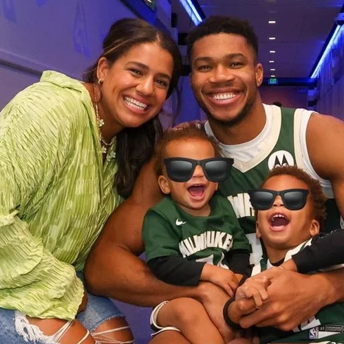 Η Mariah Riddlesprigger φωτογραφίζει τους γλυκύτατους γιους τους και λέει μία μεγάλη αλήθεια για τα νήπια