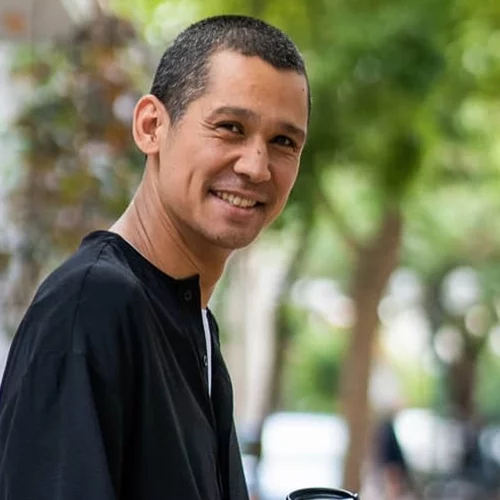 Σωτήρης Κοντιζάς | "Δεν ξέρω ποιος είναι ο πιο αυστηρός κριτής, ξέρω ποιος είναι ο πιο κοντός. Τώρα που έχουμε παιδιά και οι τρεις μας, βρισκόμαστε περισσότερο..."