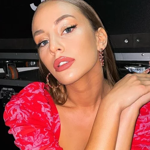 Celebrity News | Το πρώτο μήνυμα της Ανδρομάχης μετά τον αποκλεισμό, η κακή συμπεριφορά των media στον Μαραντίνη και η κακή εμπειρία της Πέγκυς Ζήνα από τα talent show