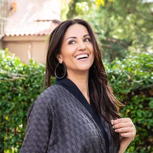 Το χαμόγελο της ελπίδας | Η Σοφία Παυλίδου στέλνει το δικό της μήνυμα για την τραγωδία των Τεμπών