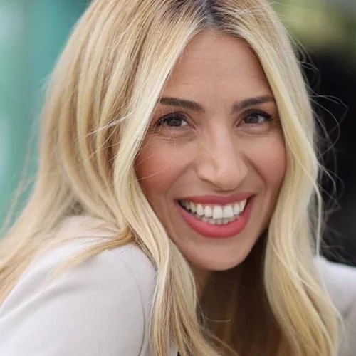 Μαρία Ηλιάκη | Το αγαπημένο της serum είναι ό,τι πιο ενυδατικό μπορείς να χρησιμοποιήσεις