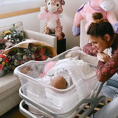 Μαίρη Συνατσάκη | Η πρώτη ανάρτηση με τη νεογέννητη κόρη της από το μαιευτήριο